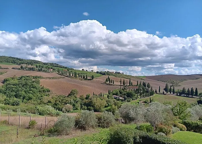 アパート Giotto Terrazzo Panoramico Nel Cuore Della Val D Orcia モンティッキエッロ